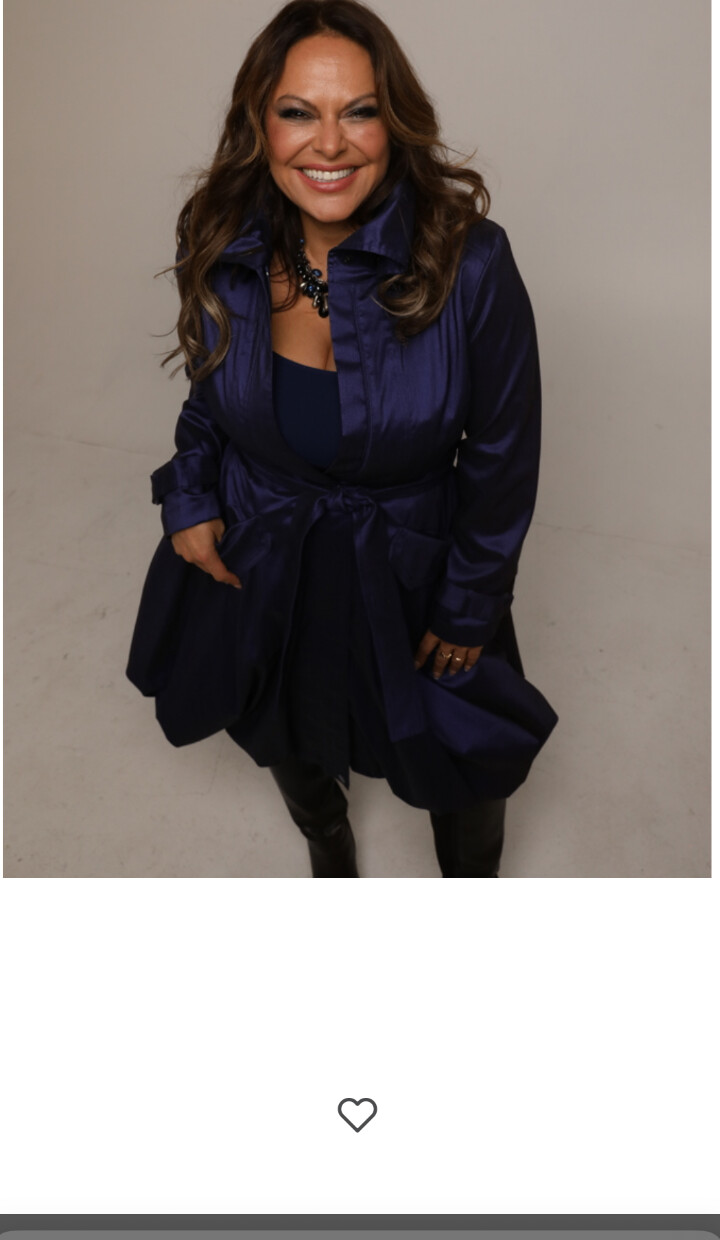 Noura Gina Ammar, speaker, full-length editorial portrait